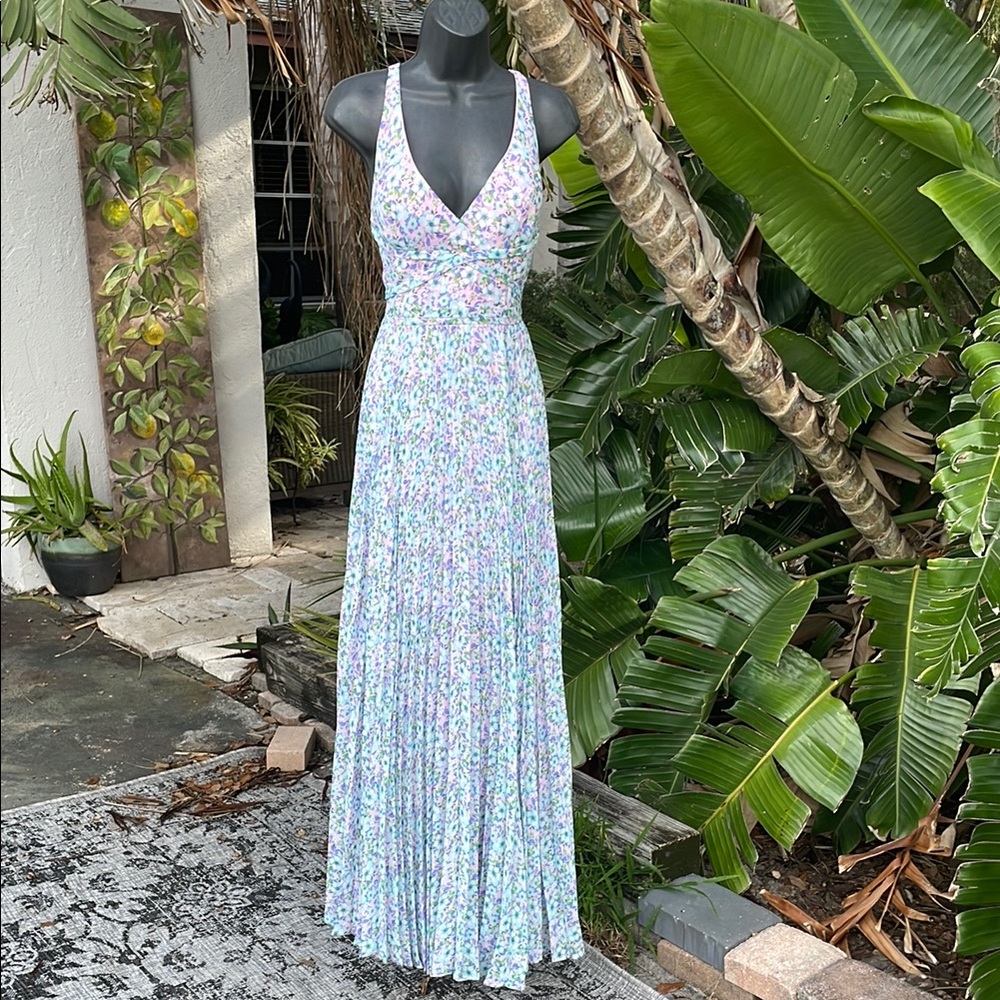 Laundry floral pleated maxi dress